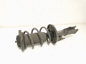 Stoßdämpfer vorne - 39039564