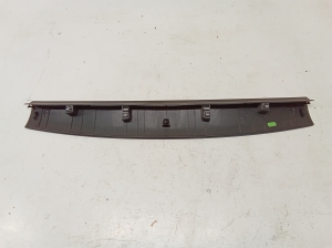 Volkswagen Golf VII (2012–2026) Sonstiges Teil der Heckklappe 5G6867715B - 2