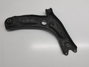 Seat Leon (2012–2026) Eesmine õõtshoob 5WA407151 - 5