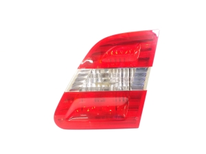 Tail light on trunk lid - A1698201664