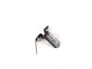 Mitsubishi Outlander (2012–2021) Front door top hinge 5702A064 - 2