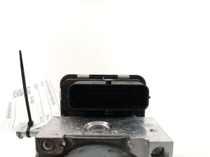 Mitsubishi Outlander (2012–2021) ABS unit 4670B747 - 3