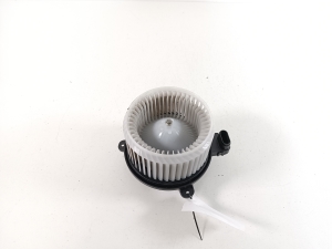   Moteur de ventilateur d’habitacle 