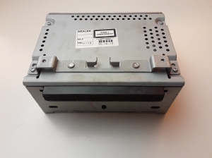 Radio (head unit) - AM5T18C815DL
