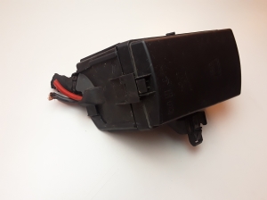 Fuse boxes - 5Q0907361