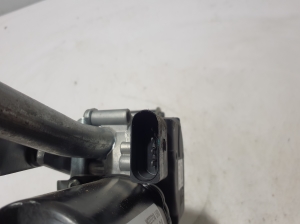 VOLVO XC60 (2017–2026) Windshield wiper mechanism 32285789 - 3