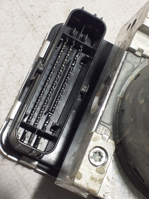 RENAULT Trafic lV (2022–2026) ABS unit 476609561R - 2