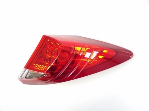  Rear corner lamp 