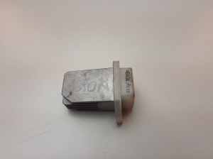 Cabin shoulder motor resistance - 4BA0A