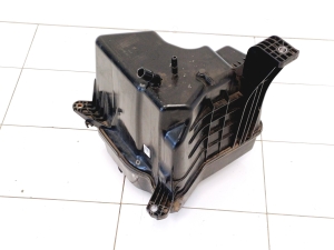 Mercedes Benz Sprinter W 907 (2018–2026) AdBlue tvertne A9104706900 - 2