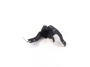 Mitsubishi Outlander (2012–2021) ABS unit bracket 4670A919 - 2