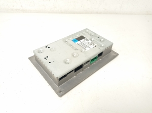   Audio hardware amplifier 