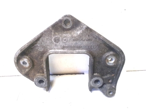 AUDI A2 (2000–2005) Gearbox bracket 8Z0199565 - 2