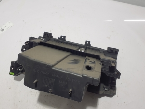 RENAULT Trafic lV (2022–2026) Glove box 685001668R - 2