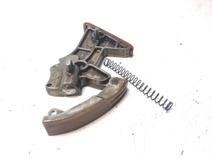 Timing chain tensioner - 045115124B