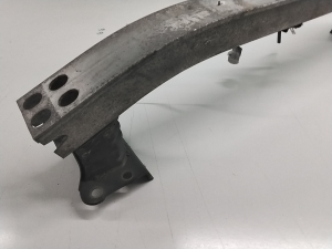 TOYOTA Corola Verso R1 (2004–2009) Eesmise kaitseraua tala 521310F011 - 5