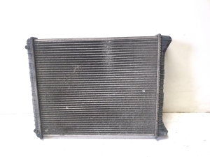 AUDI A2 (2000–2005) Dzesēšanas radiators un tā daļas 8Z01212510 - 2
