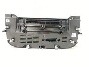 Jaguar XE (2015–2026) Heater control panel GX7318C858GF - 4