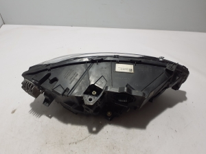 VOLVO V90 (2016–2026) Scheinwerfer vorne 32228676 - 3