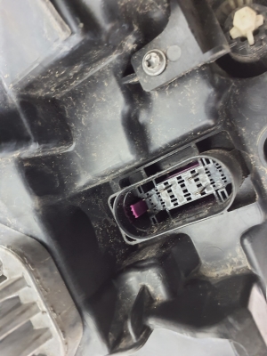 VOLVO V90 (2016–2026) Scheinwerfer vorne 32228676 - 5