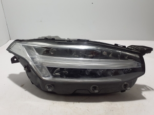 Scheinwerfer vorne - 31655813