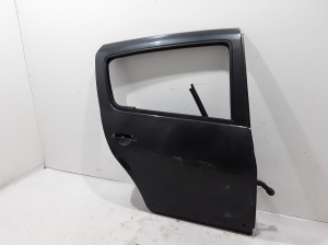 Tagumised küljeuksed - 821003644R