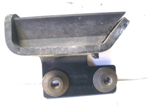 AUDI A2 (2000–2005) Motora pārsega slēdzenes cita detaļa 8Z0823406B - 2