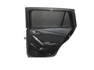 Mazda 6 (2012–2026) Tagumised küljeuksed ja nende osad GHY07202XC - 2