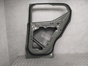VOLVO XC40 (2017–2026) Rear side doors - 4
