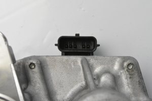  EGR valve 