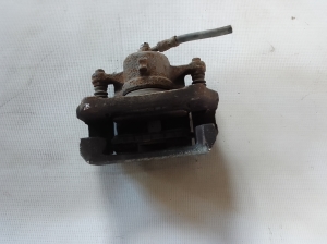 Ford Fiesta VI (2008–2017) Front brake caliper 1766808 - 2
