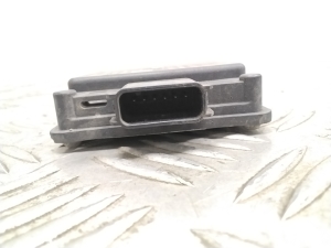 Mercedes Benz E-Class W213 (2017–2026) Pimeda nurga radar Distronic A0009053211 - 3