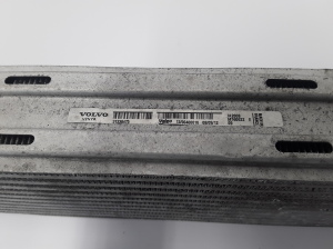 VOLVO XC60 (2008–2017) Vahejahuti radiaator 31338475 - 4
