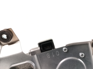 Mitsubishi Eclipse cross (2017–2026) Rear wiper motor 8253A330 - 3
