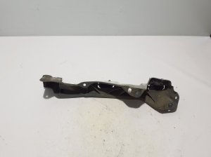 RENAULT Kangoo (2008–2020) Front fender bracket 8200381901 - 4