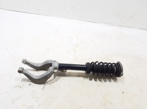 VOLVO XC90 (2015–2024) Front shock absorber and its components - 3