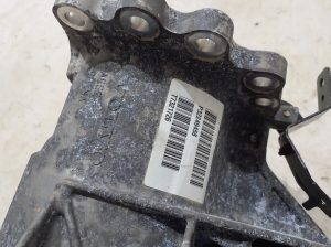 VOLVO XC90 (2015–2024) Front differential 32249458 - 4