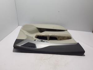 VOLVO XC90 (2015–2024) Front door panel 32237613 - 2