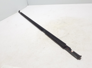 VOLVO XC90 (2015–2024) Rear side door outer window molding 31479471 - 2