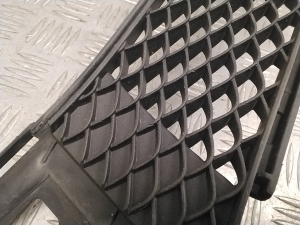 Mercedes Benz E-Class W213 (2017–2026) Front bumper lower grille A2138852703 - 4