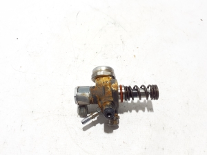 Pompe à carburant - 31669129