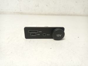   USB-Anschluss  - FK7219C166BC 