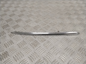 Front grille chrome trim - A2388881800