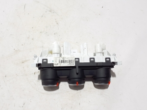 RENAULT Clio V (2019–2026) Heater control panel 275107544R - 2
