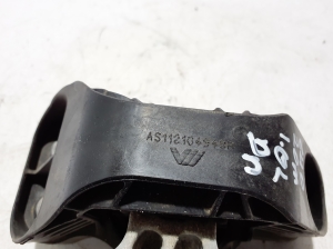 RENAULT Clio V (2019–2026) Engine mount 112104949R - 2