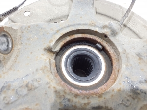RENAULT Clio V (2019–2026) Front wheel hub 400152588R - 2