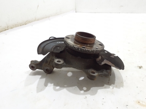 RENAULT Clio V (2019–2026) Front wheel hub 400152588R - 4