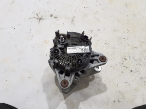 RENAULT Clio V (2019–2026) Alternateur 231008040R - 3