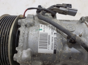 RENAULT Clio V (2019–2026) A/C compressor 926005450R - 4