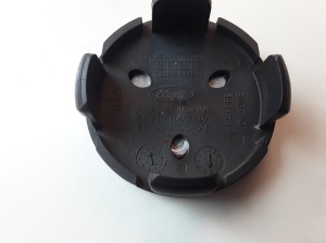 Ford Fiesta VI (2008–2017) Nabenkappe 6M211003AA - 3
